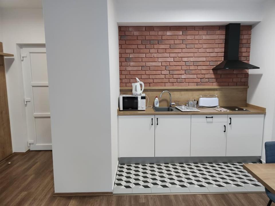 Andromeda Apartman Шарвар Екстер'єр фото